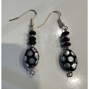 Women's Earrings Black Silver